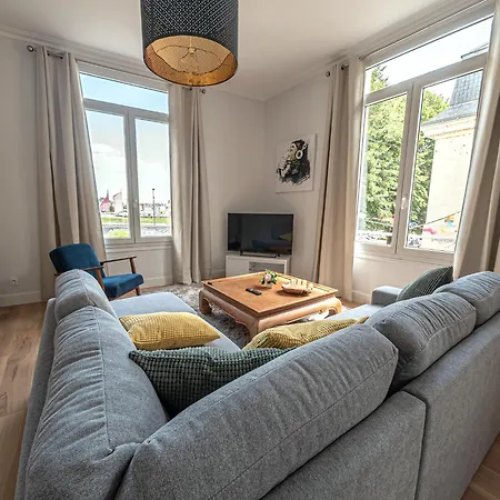 Le Moliere Vue Sur Loire Apartment Saumur