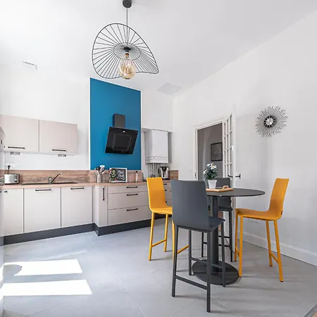 Le Moliere Vue Sur Loire * Saumur